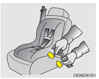 Mettre une ceinture de sécurité de passager au mode d'auto-bouclage